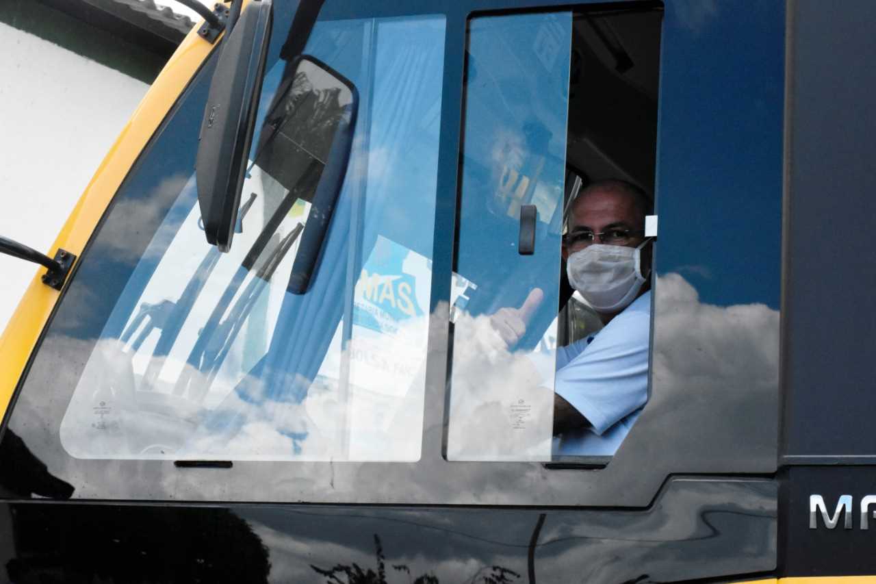 Camacã: Prefeitura recebe mais um Micro Ônibus Escolar